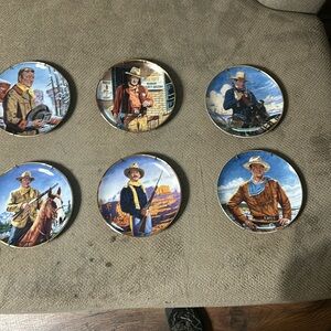 John Wayne commemorate plates w/hangers